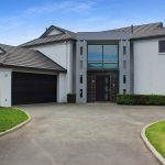Executive Furnished Home in Prestigious Chateau Drive